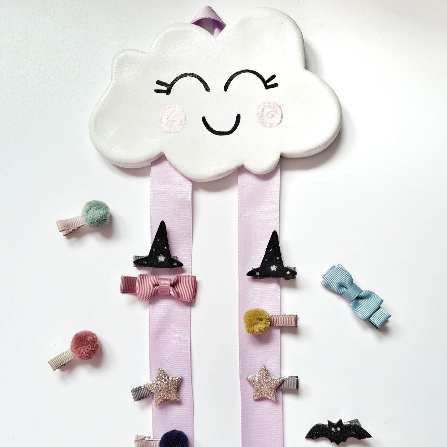 Cloud hair clip holder